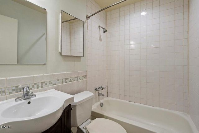 7124 Longstreet Drive C, Raleigh, NC 27615