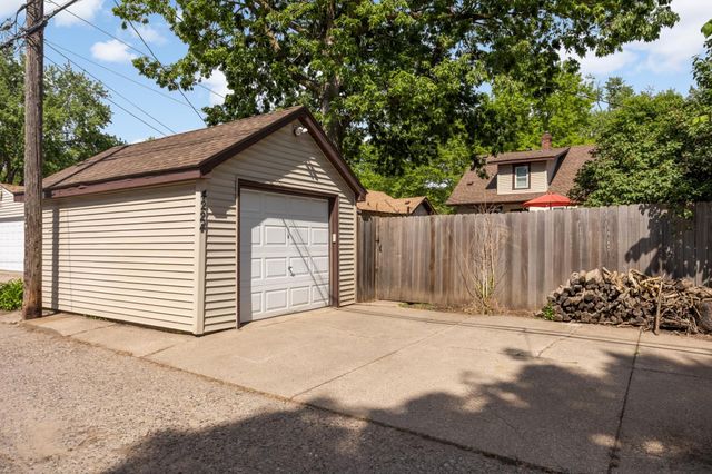 4224 45th Avenue S, Minneapolis, MN 55406