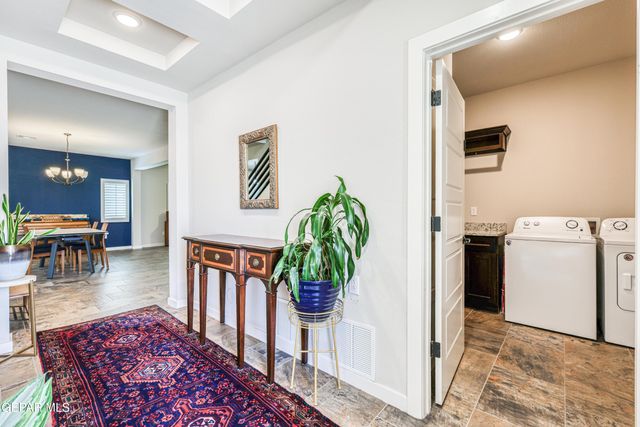 7821 ENCHANTED RIDGE Drive, El Paso, TX 79911