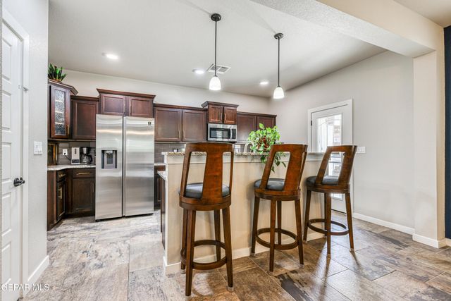7821 ENCHANTED RIDGE Drive, El Paso, TX 79911