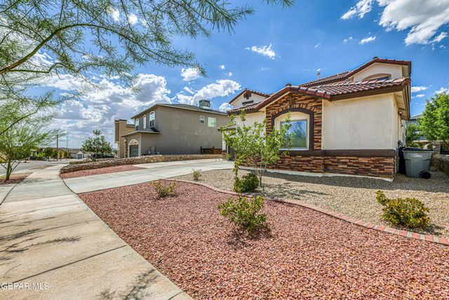 7821 ENCHANTED RIDGE Drive, El Paso, TX 79911