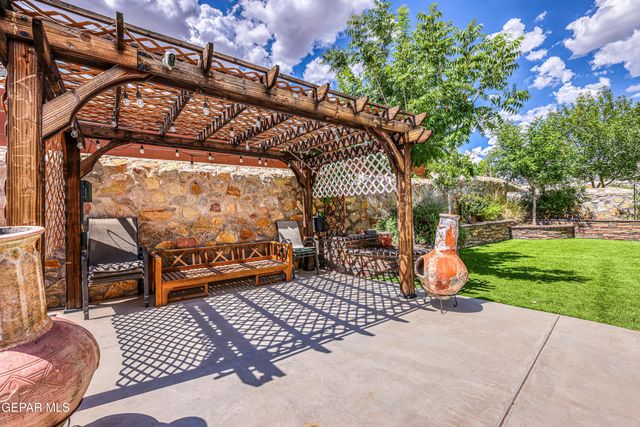 7821 ENCHANTED RIDGE Drive, El Paso, TX 79911