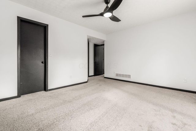 3499 Lindstrom Drive, Columbus, OH 43228