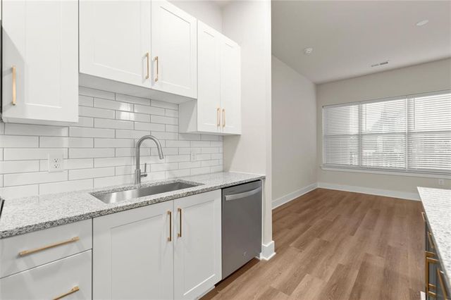2648 Sandy Plains Road 218, Marietta, GA 30066