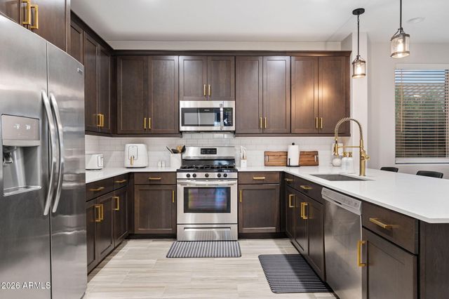 21076 E ESTRELLA Road, Queen Creek, AZ 85142