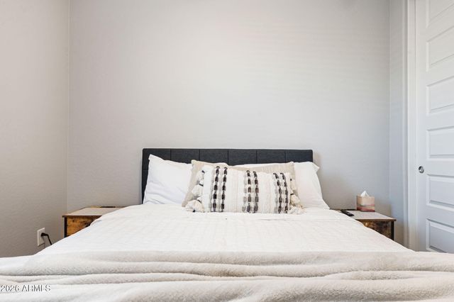 21076 E ESTRELLA Road, Queen Creek, AZ 85142