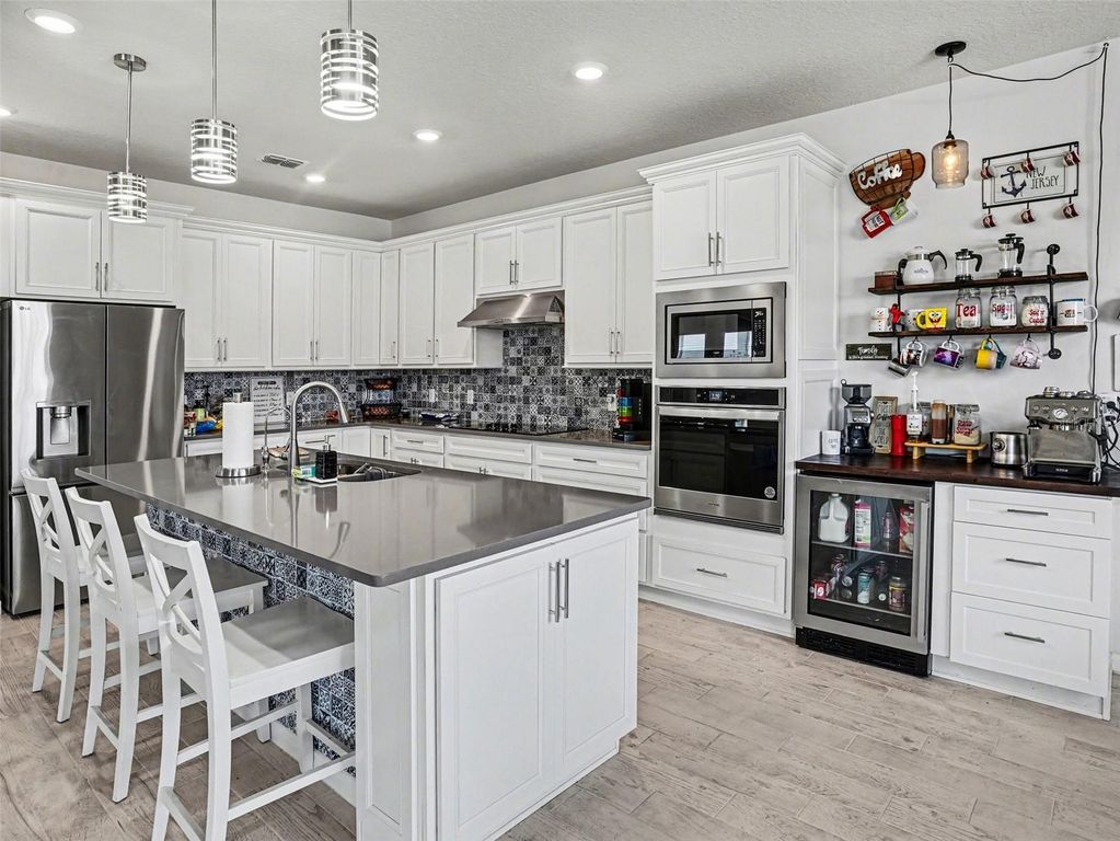 Image 15 of property listing at 1457 GRAND PALM DRIVE, Orlando, FL 32828