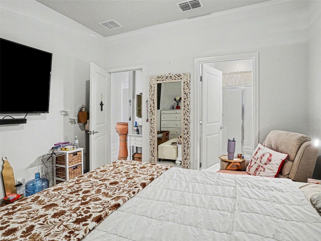 Image 17 of property listing at 1457 GRAND PALM DRIVE, Orlando, FL 32828