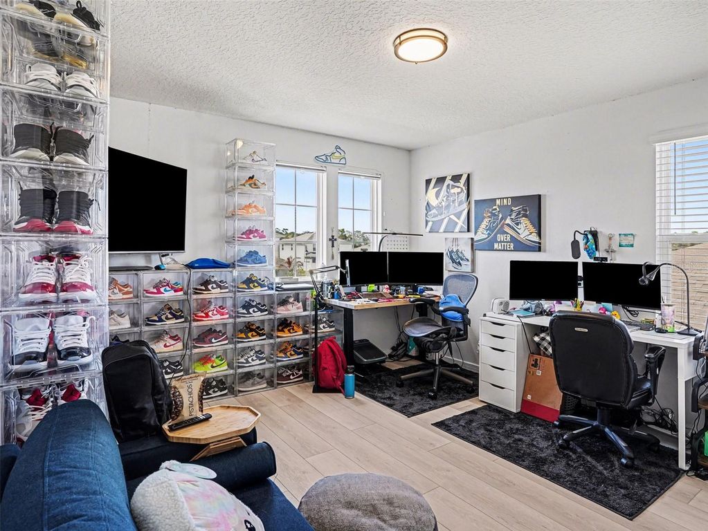 Image 29 of property listing at 1457 GRAND PALM DRIVE, Orlando, FL 32828