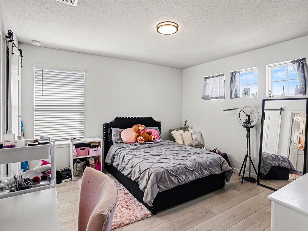 Image 31 of property listing at 1457 GRAND PALM DRIVE, Orlando, FL 32828