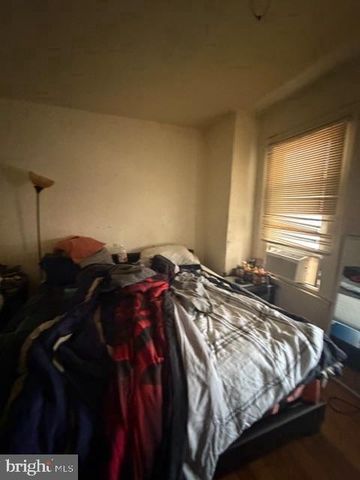 3013 N BAILEY ST, Philadelphia, PA 19132