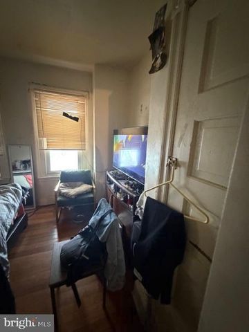 3013 N BAILEY ST, Philadelphia, PA 19132