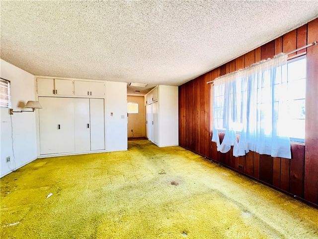 5459 Cambridge, Montclair, CA 91763