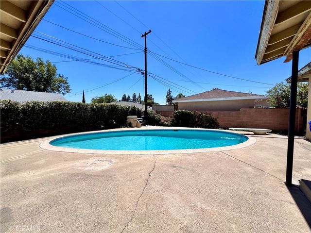 5459 Cambridge, Montclair, CA 91763