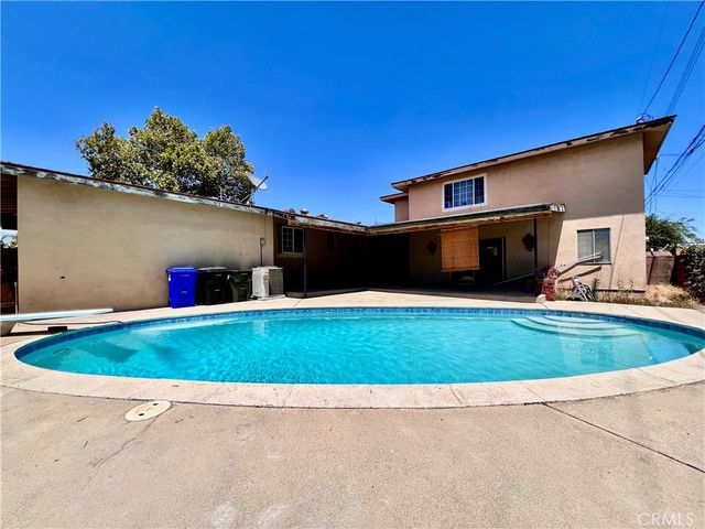 5459 Cambridge, Montclair, CA 91763