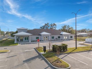275 Berkley Rd, Auburndale, FL 33823