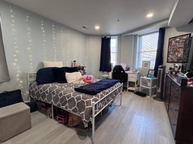 7-9 University A, Brookline, MA 02445