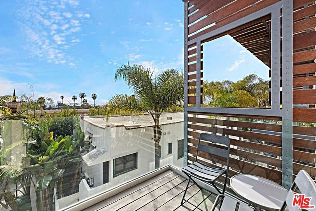 1250 N Harper Avenue 416, West Hollywood, CA 90046