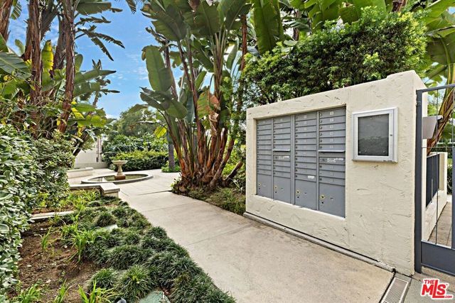 1250 N Harper Avenue 416, West Hollywood, CA 90046