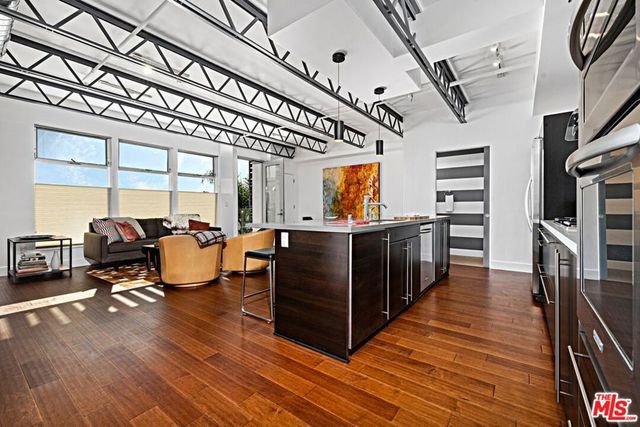 1250 N Harper Avenue 416, West Hollywood, CA 90046