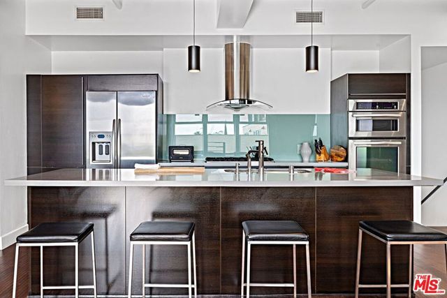 1250 N Harper Avenue 416, West Hollywood, CA 90046