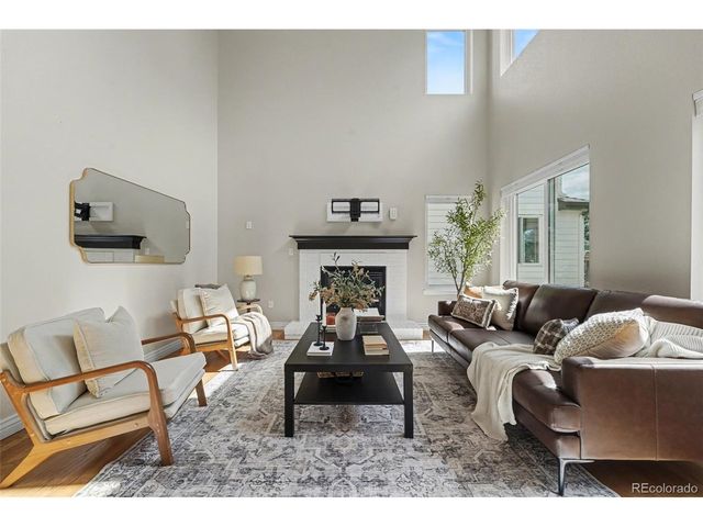 9845 Spring Hill St, Highlands Ranch, CO 80129