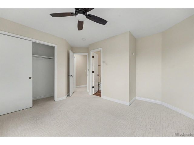 9845 Spring Hill St, Highlands Ranch, CO 80129