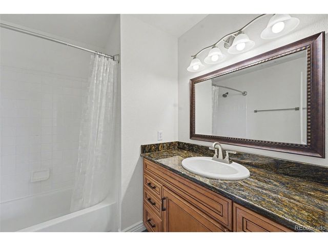 9845 Spring Hill St, Highlands Ranch, CO 80129