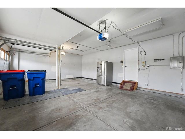 9845 Spring Hill St, Highlands Ranch, CO 80129