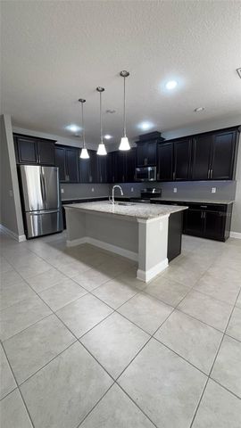 5172 APPENINE LOOP E, St Cloud, FL 34771