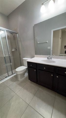 5172 APPENINE LOOP E, St Cloud, FL 34771