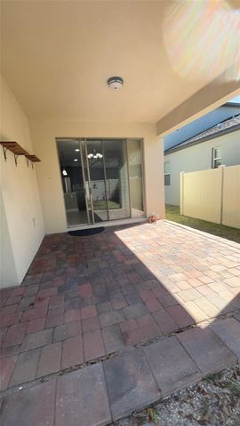 5172 APPENINE LOOP E, St Cloud, FL 34771