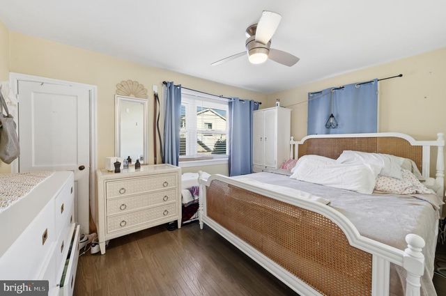 9406 PACIFIC AVE, Margate City, NJ 08402