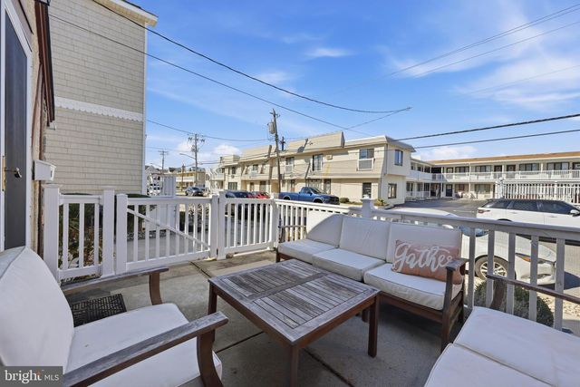 9406 PACIFIC AVE, Margate City, NJ 08402