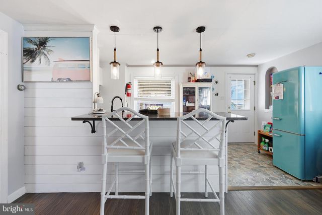 9406 PACIFIC AVE, Margate City, NJ 08402