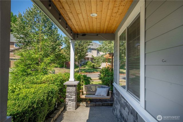 21219 SE 258th Place, Maple Valley, WA 98038