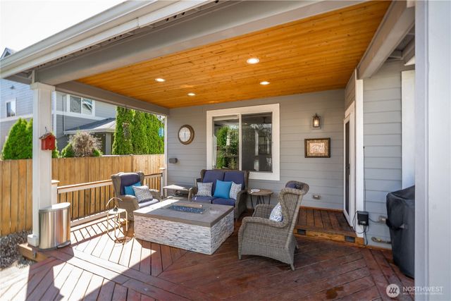 21219 SE 258th Place, Maple Valley, WA 98038