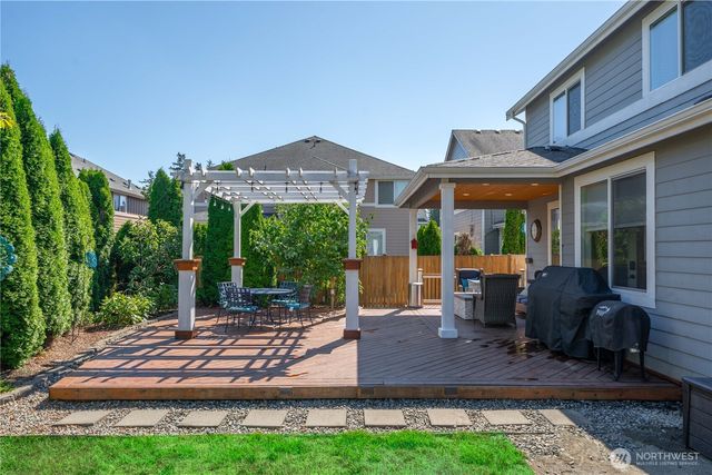 21219 SE 258th Place, Maple Valley, WA 98038