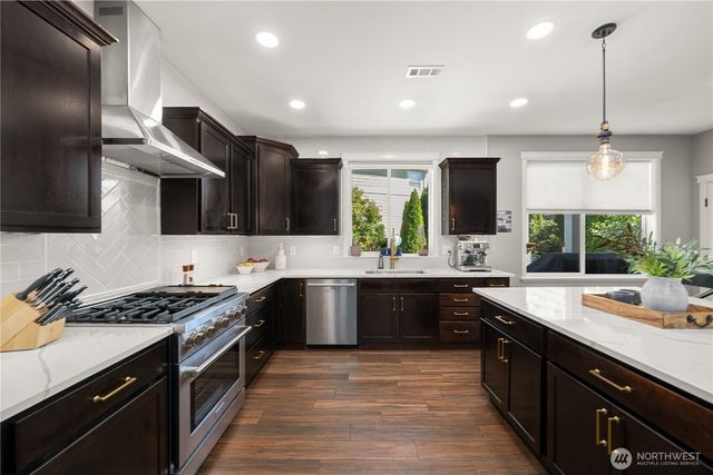 21219 SE 258th Place, Maple Valley, WA 98038