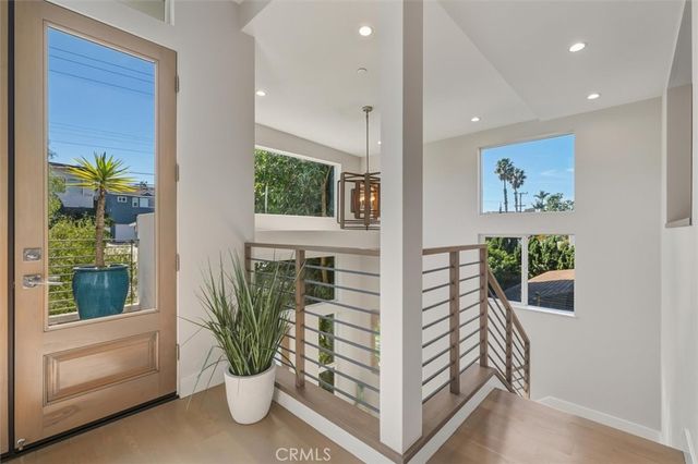 1729 Harriman Lane A, Redondo Beach, CA 90278