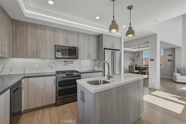 1729 Harriman Lane A, Redondo Beach, CA 90278