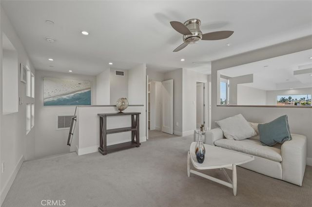 1729 Harriman Lane A, Redondo Beach, CA 90278