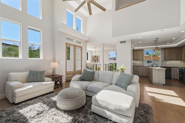 1729 Harriman Lane A, Redondo Beach, CA 90278