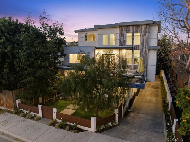 1729 Harriman Lane A, Redondo Beach, CA 90278