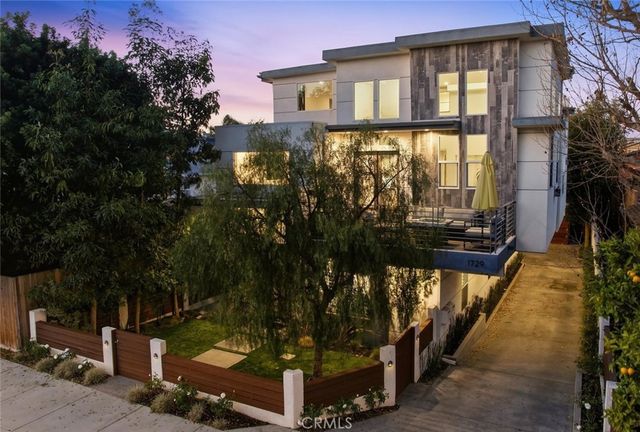 1729 Harriman Lane A, Redondo Beach, CA 90278