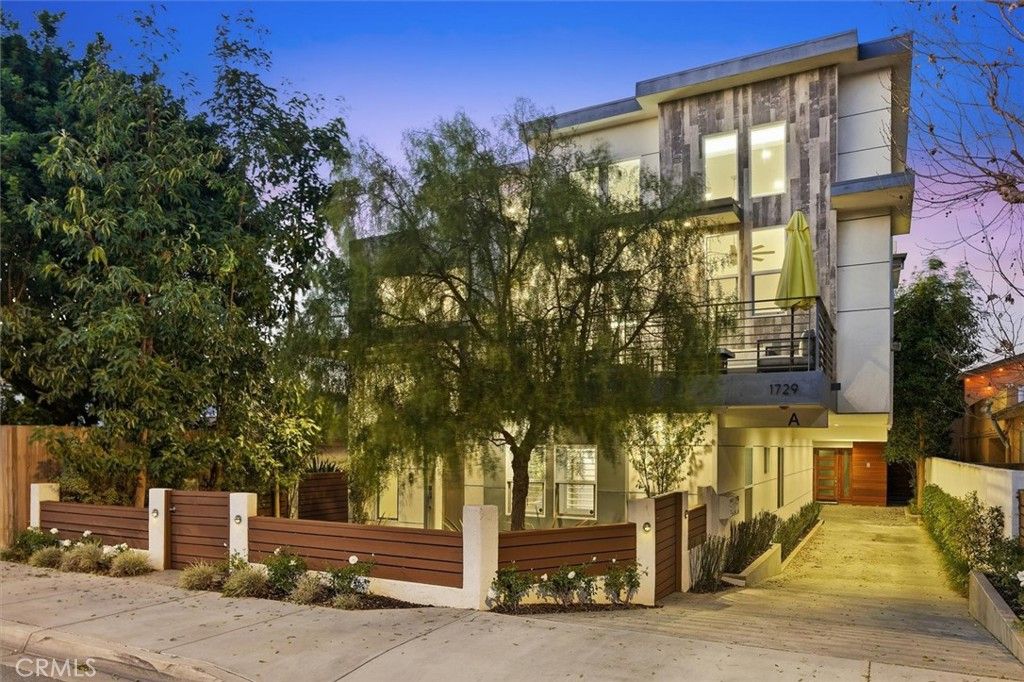 1729 Harriman Lane A, Redondo Beach, CA 90278