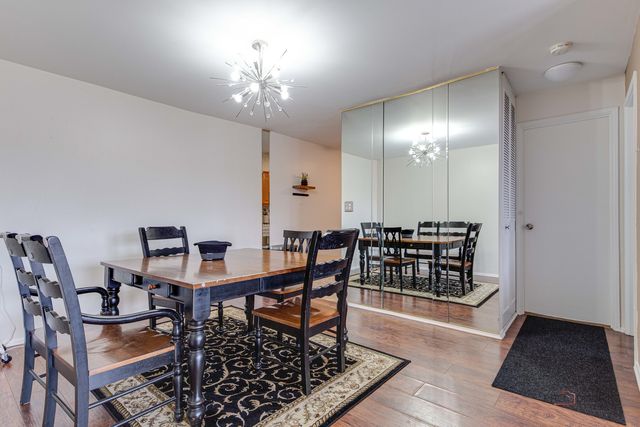 5506 LINCOLN Avenue A521, Morton Grove, IL 60053