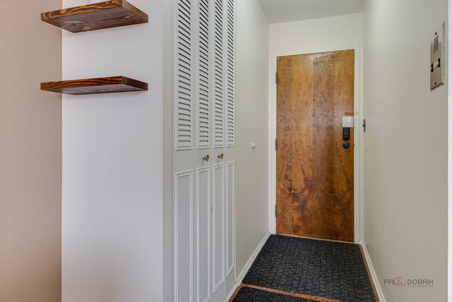 5506 LINCOLN Avenue A521, Morton Grove, IL 60053