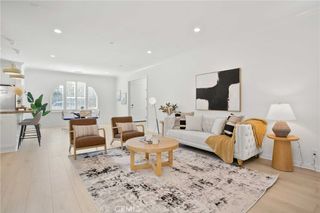 77 Hanging Garden, Irvine, CA 92620