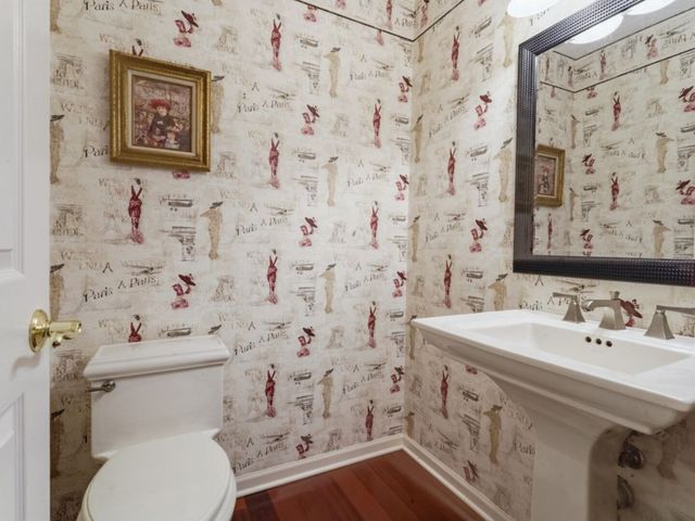 360 Ambria Drive, Mundelein, IL 60060